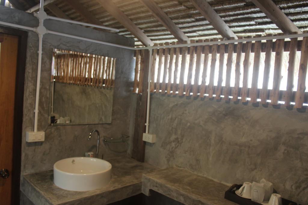 Lanta Happy Hill Hotel Koh Lanta Ngoại thất bức ảnh
