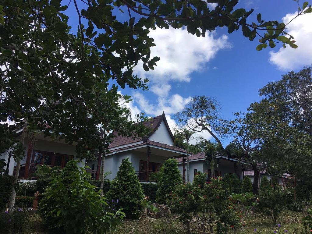 Lanta Happy Hill Hotel Koh Lanta Ngoại thất bức ảnh