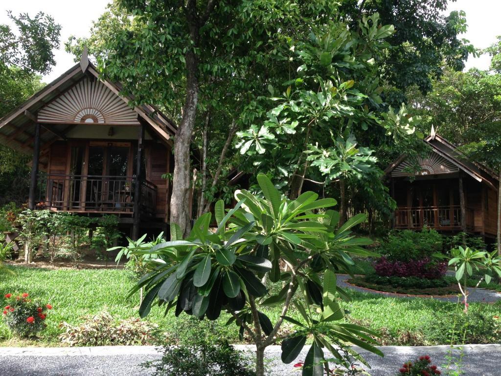 Lanta Happy Hill Hotel Koh Lanta Ngoại thất bức ảnh