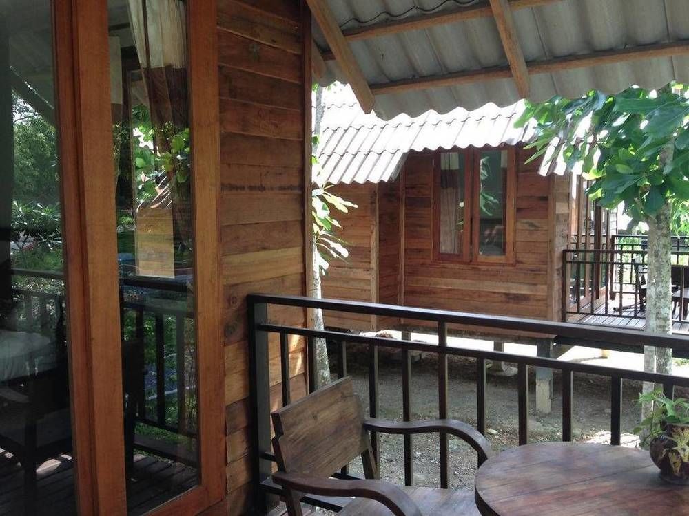 Lanta Happy Hill Hotel Koh Lanta Ngoại thất bức ảnh
