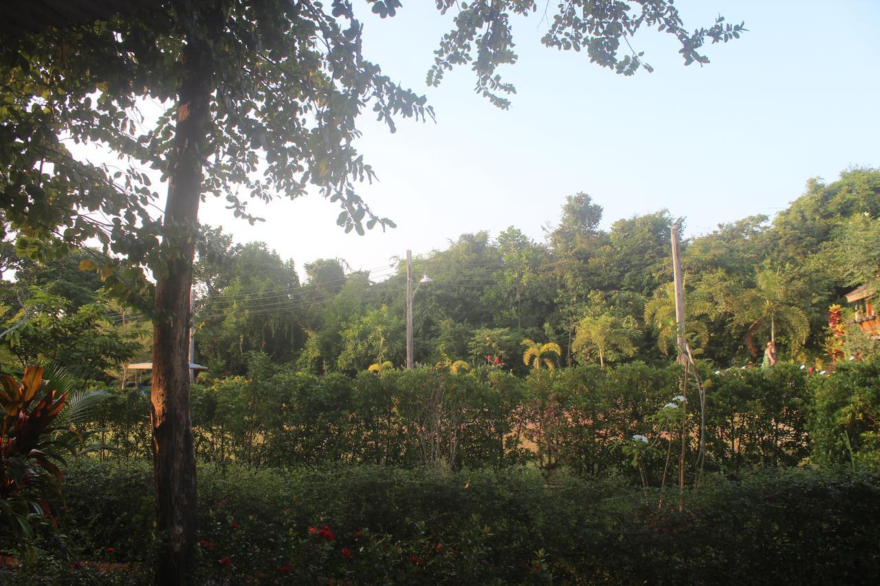 Lanta Happy Hill Hotel Koh Lanta Ngoại thất bức ảnh