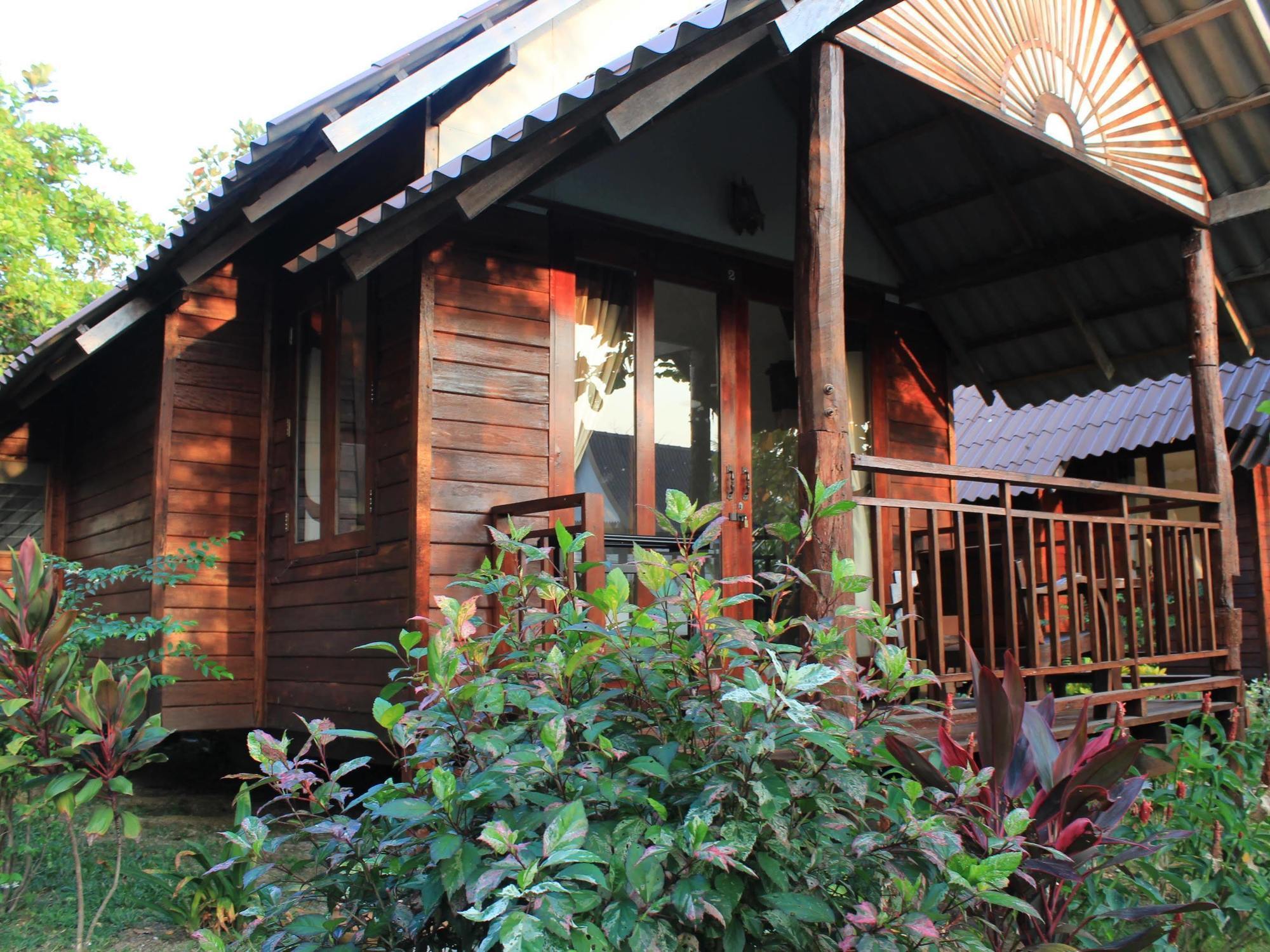 Lanta Happy Hill Hotel Koh Lanta Ngoại thất bức ảnh
